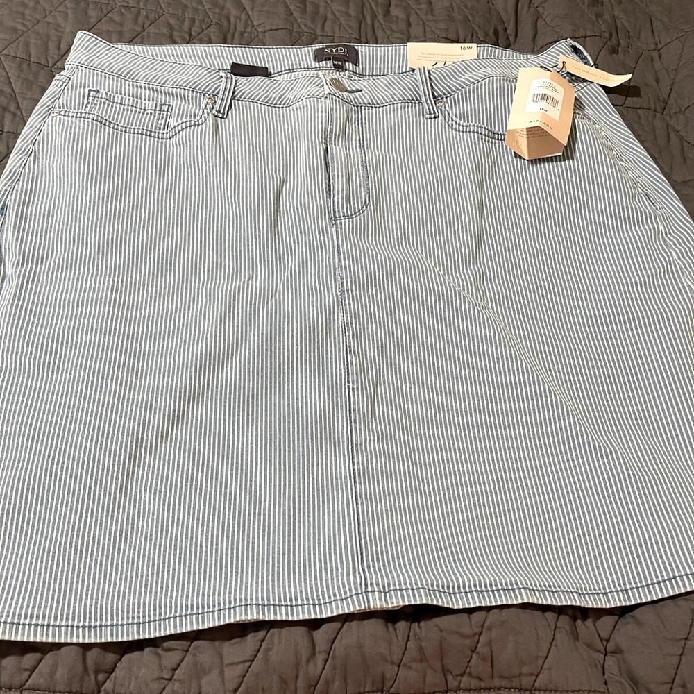 NYDJ 5 pocket skirt. Blue & white railroad striped. New with tags! Lift X Tech